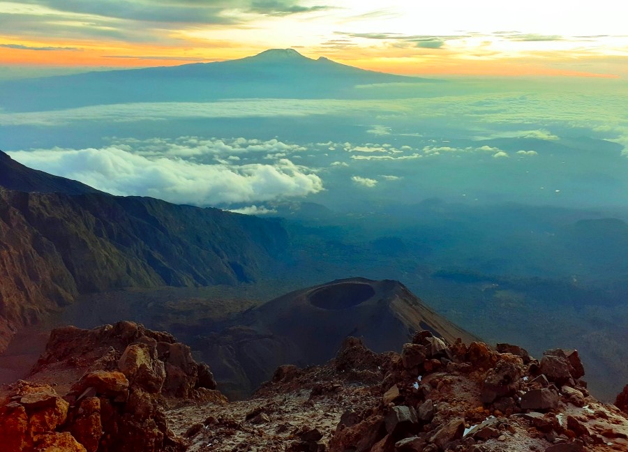 Mt. Meru Besteigung in Tansania, als Vorakklimatiosation for Kilimandscharo Trekking
